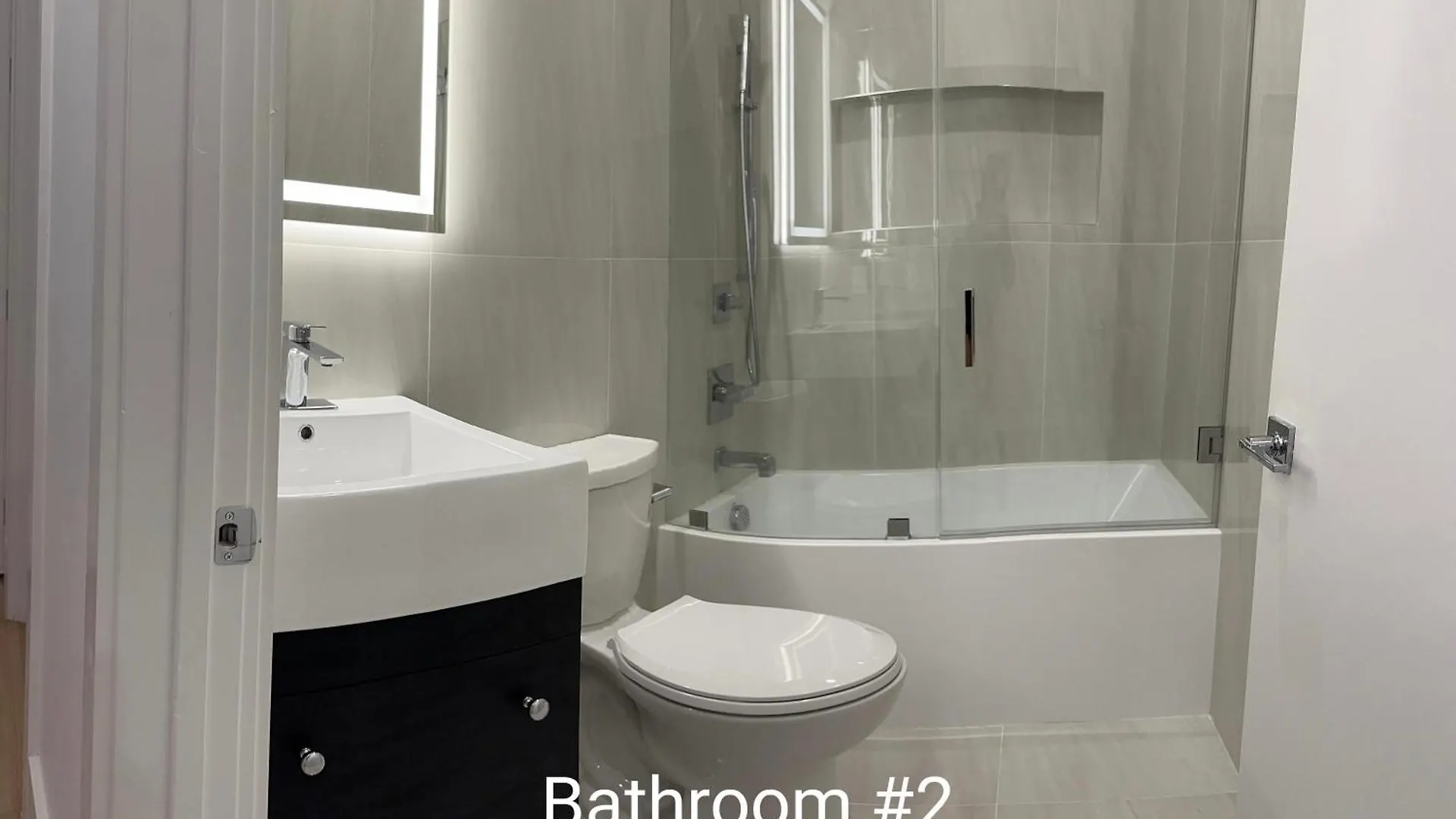 Modern, New 3 Bed, 2 Bath Apt Near Manhattan Jersey City