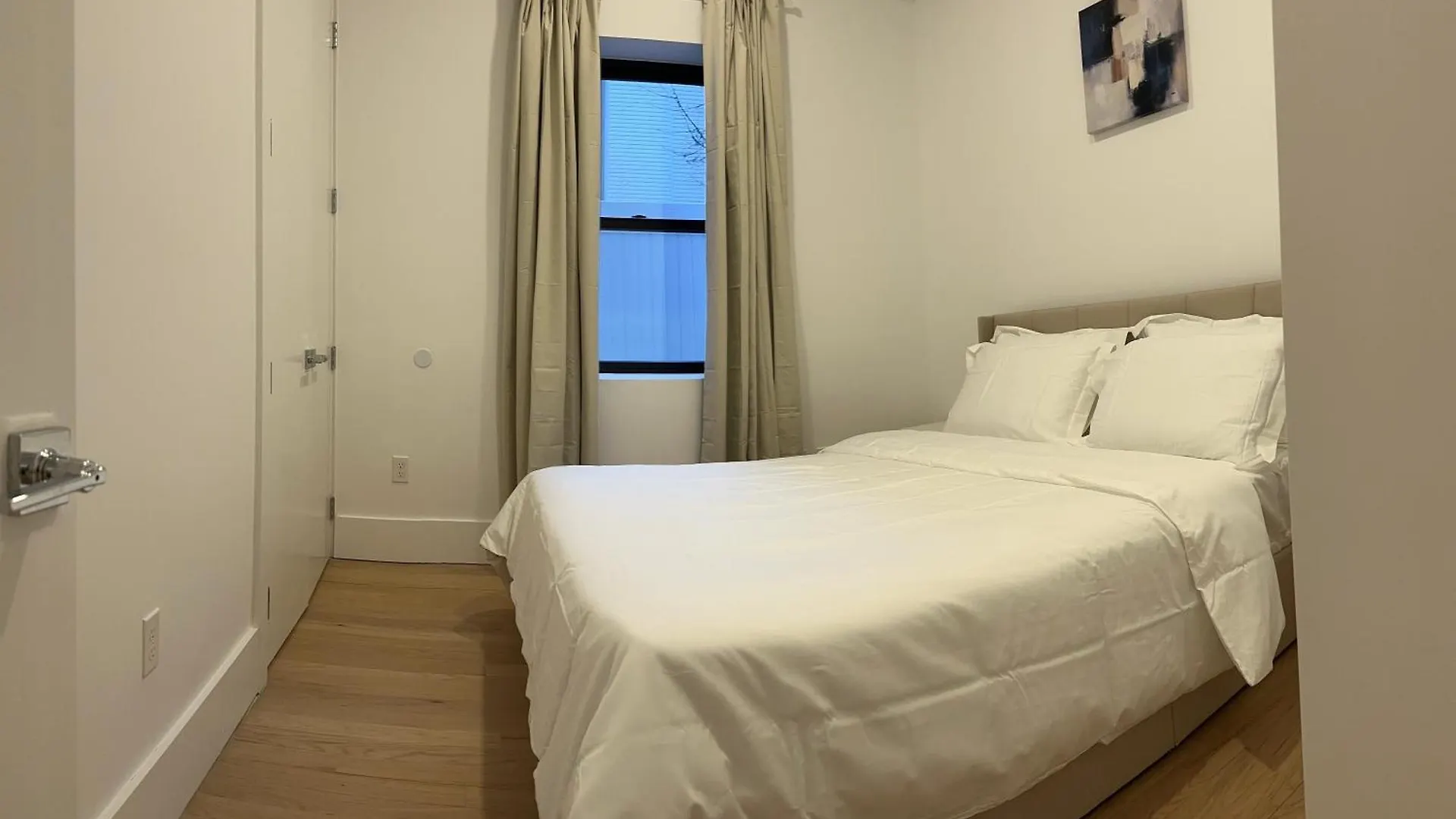 Modern, New 3 Bed, 2 Bath Apt Near Manhattan Jersey City